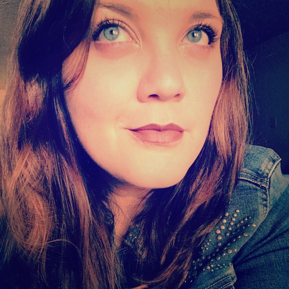 Meet your Posher, Deana